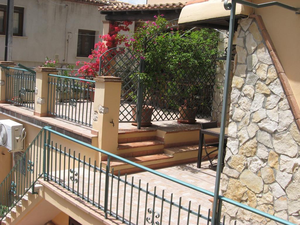 B&B Issicoro Baunei Exterior photo