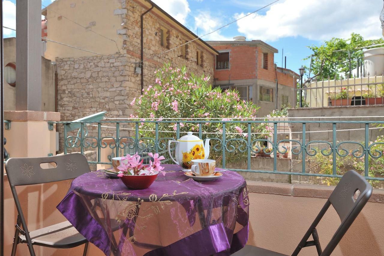 B&B Issicoro Baunei Exterior photo